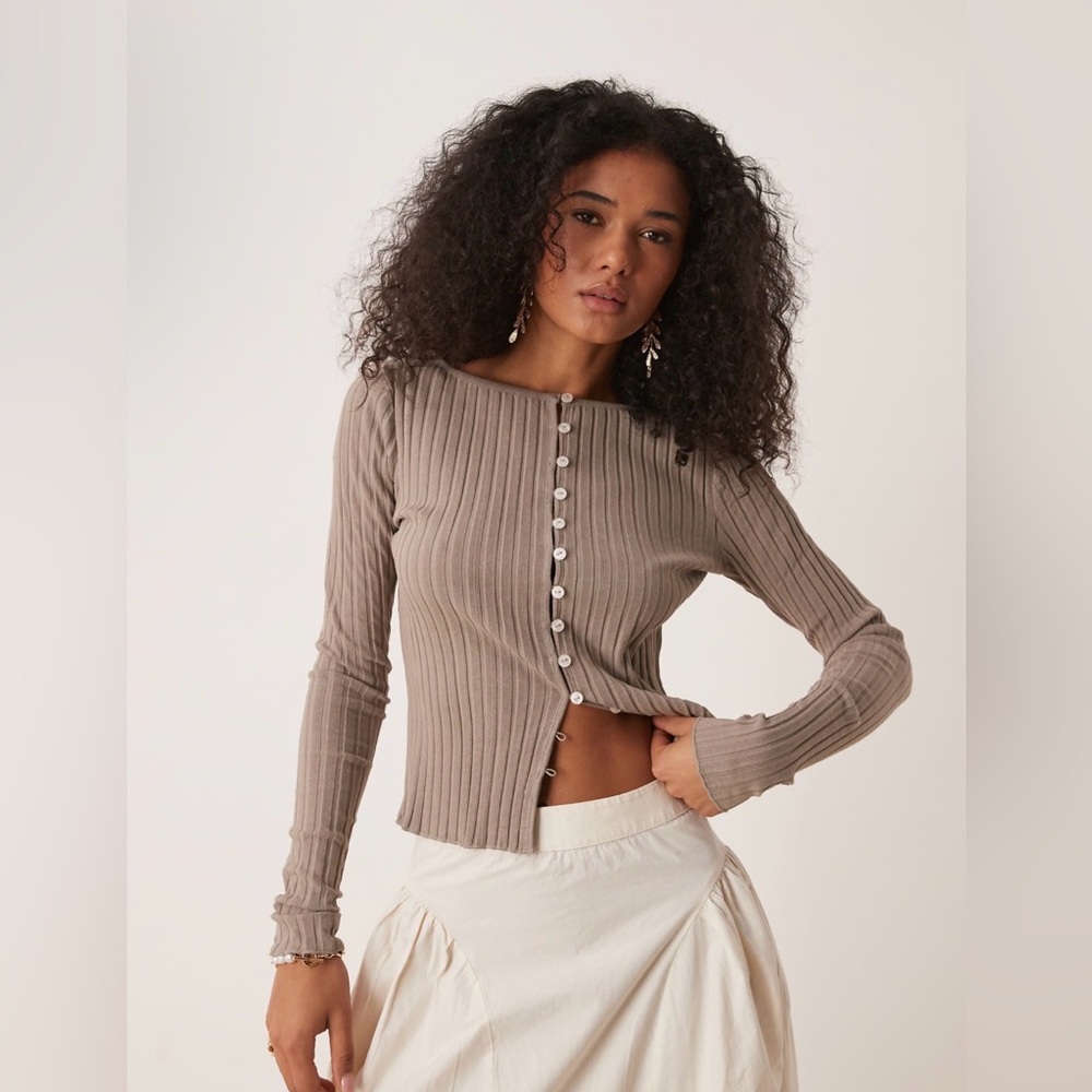 Free People tilly long sleeve top in fallen rock size Large NWT